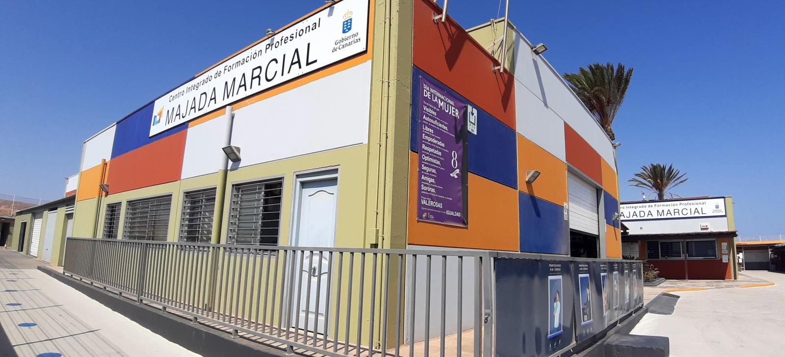 Instalaciones y equipamiento